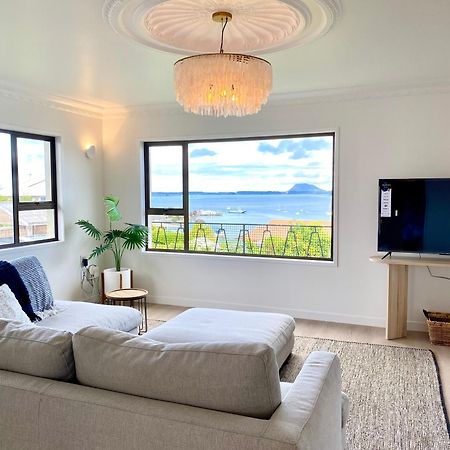 The Views - Omokoroa Villa Exterior photo